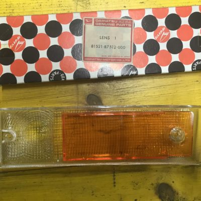 Vetro indicatore di direzione Daihatsu 81521-87512-000